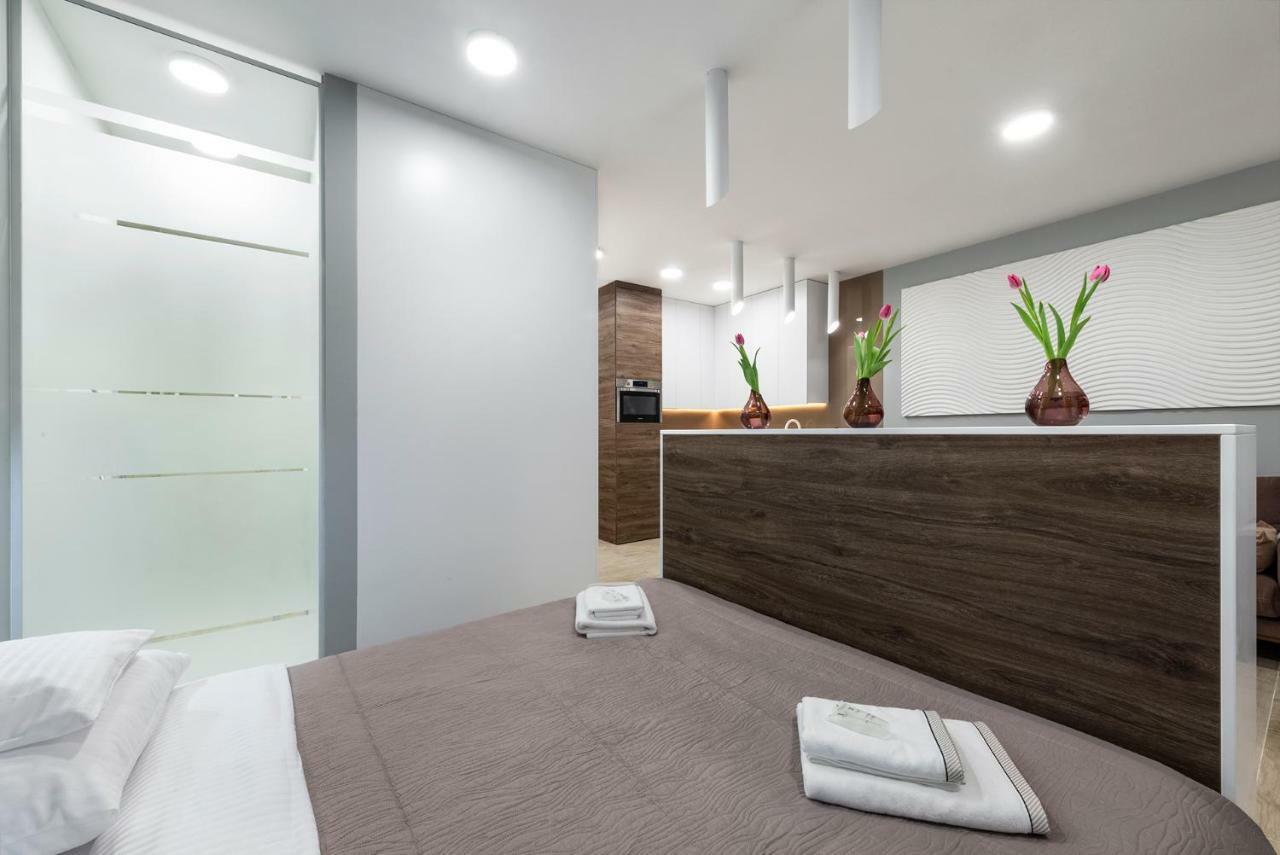 Apartment Luxury Miedzyborska 8b *